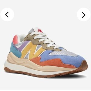 New Balance Color Block Shoes 7.5 M